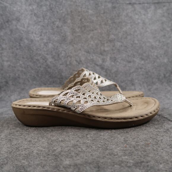 Croft & Barrow Shoes Womens 8.5 Sandals Wedge Flip Flop Slip On Laser Cut White - Picture 1 of 10